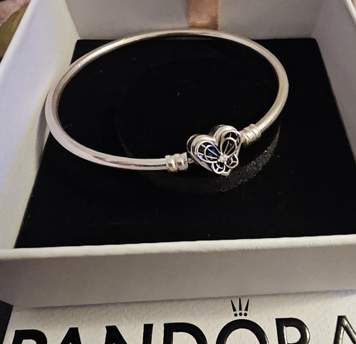 Pandora moments heart - moments, and