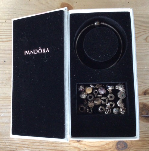 Pandora 22cm charm bangle - pandora:,