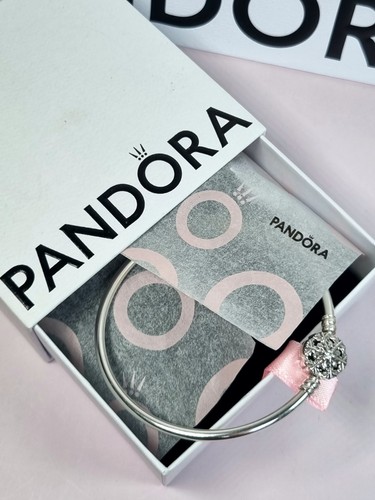 Pandora ltd edition snowflake - pandora,