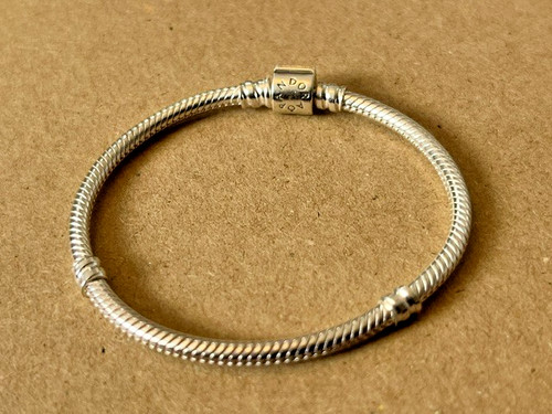 Authentic pandora iconic - authentic,