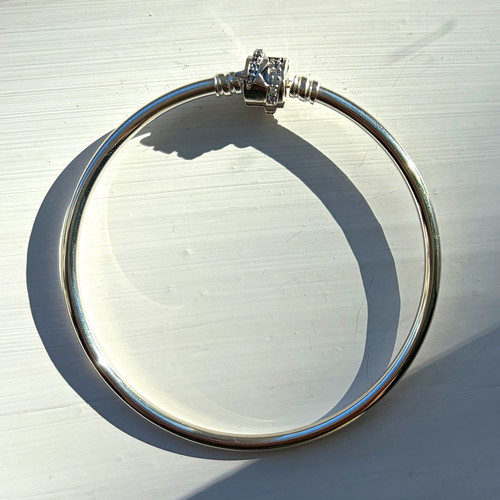 Pandora silver tone round - silver-tone,